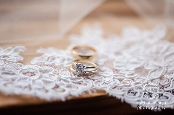 avon_century_barn_wedding_0004