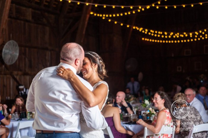 avon_century_barn_wedding_0052